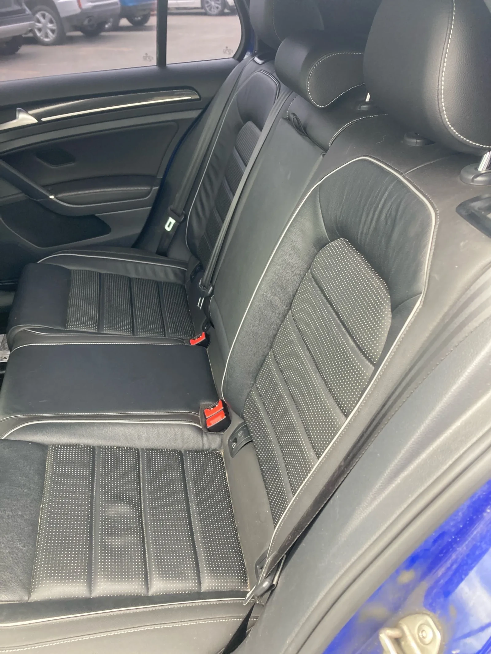 VW Golf R-LINE* CARFAX* DIGITAL, снимка 10 - Автомобили и джипове - 54078154