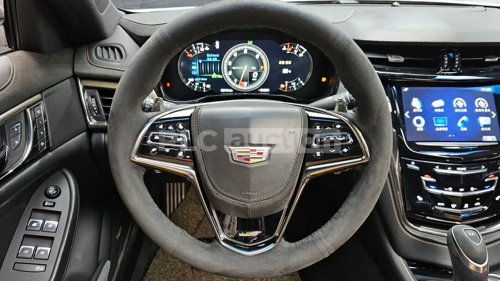 Cadillac Cts V/ОБДУХ/ШИБЕДАХ/ЛИЗИНГ ОТ , снимка 13 - Автомобили и джипове - 54112010