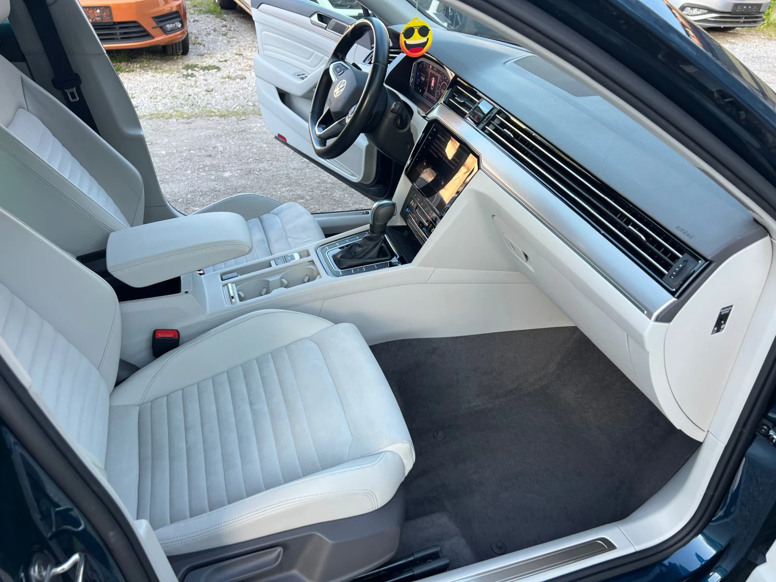 VW Passat, снимка 14 - Автомобили и джипове - 54349056