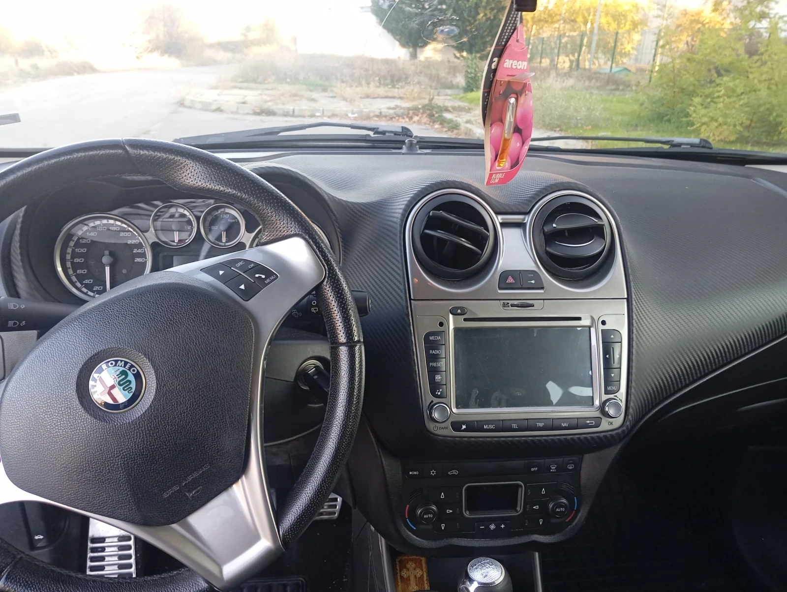 Alfa Romeo MiTo 1.4turbo LPG, снимка 7 - Автомобили и джипове - 54370225