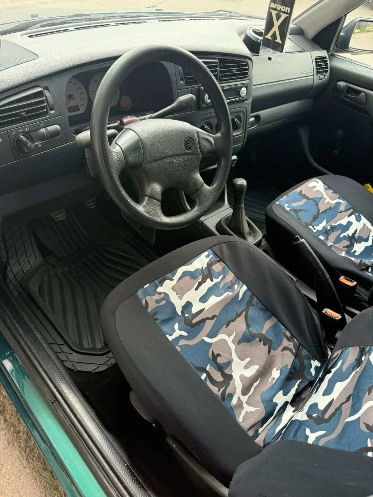 VW Golf 1.9TDI 90hp, снимка 6 - Автомобили и джипове - 54571811
