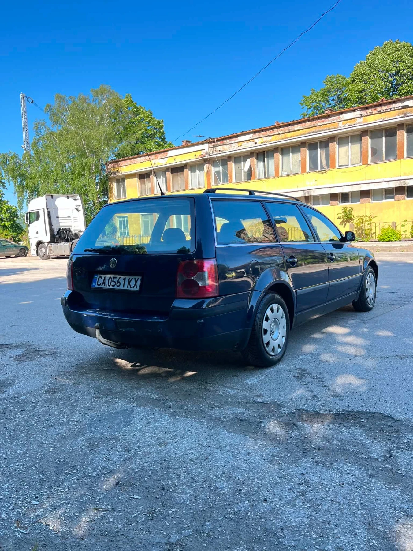 VW Passat 1.6 101 кс газ бензин 2004г, снимка 4 - Автомобили и джипове - 54611048