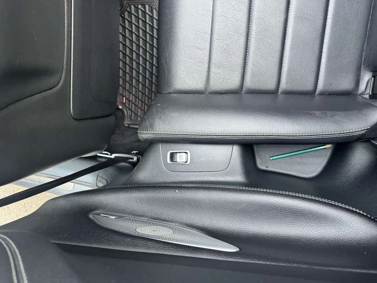 Mercedes-Benz E 400 * 4MATIC Cabriolet, Camera, Leather, Lane Assi * C, снимка 16 - Автомобили и джипове - 54784920