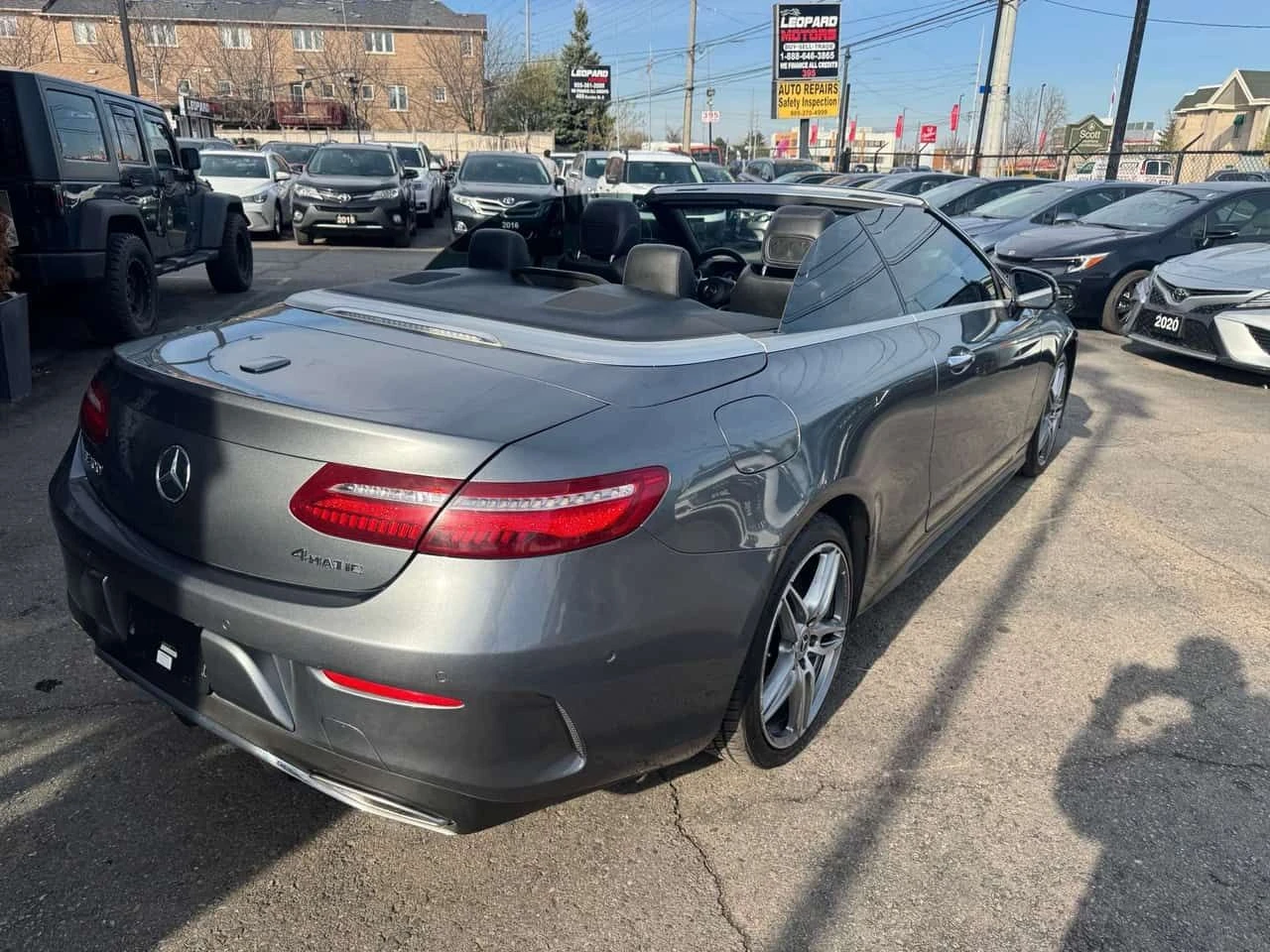 Mercedes-Benz E 400 * 4MATIC Cabriolet, Camera, Leather, Lane Assi * C, снимка 7 - Автомобили и джипове - 54784920