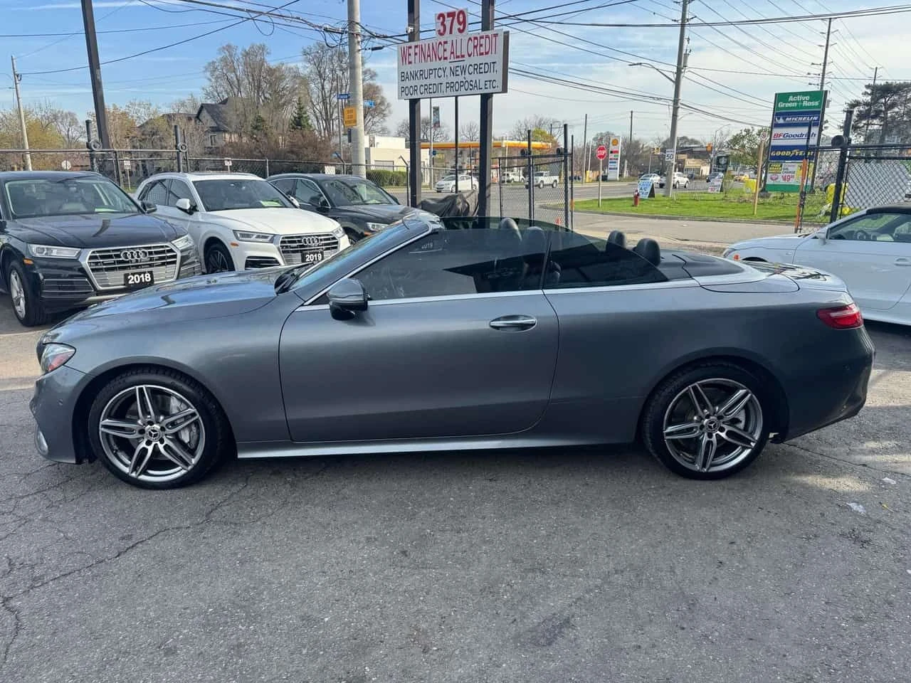 Mercedes-Benz E 400 * 4MATIC Cabriolet, Camera, Leather, Lane Assi * C, снимка 4 - Автомобили и джипове - 54784920