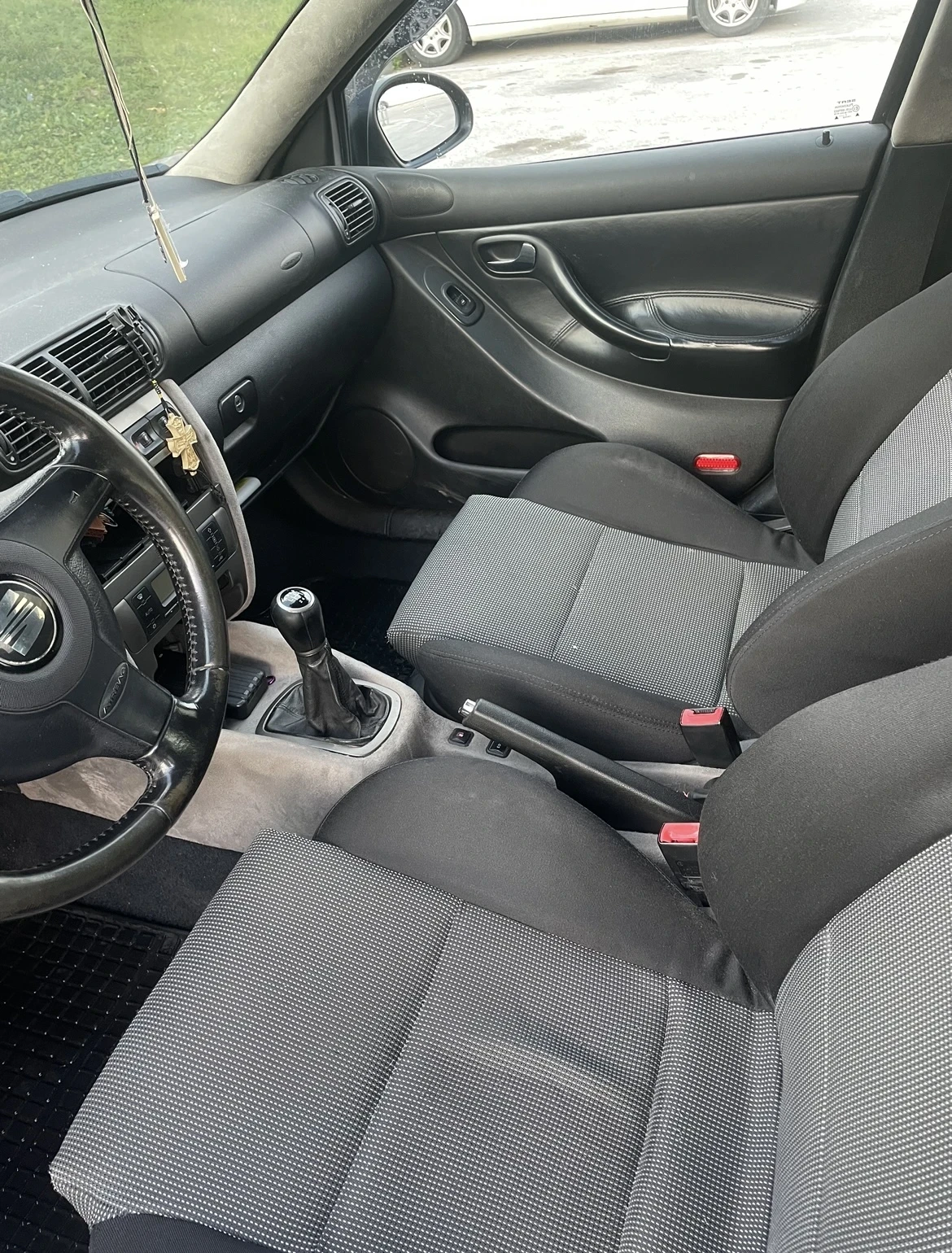 Seat Leon Seat Leon ARL, снимка 7 - Автомобили и джипове - 55264146