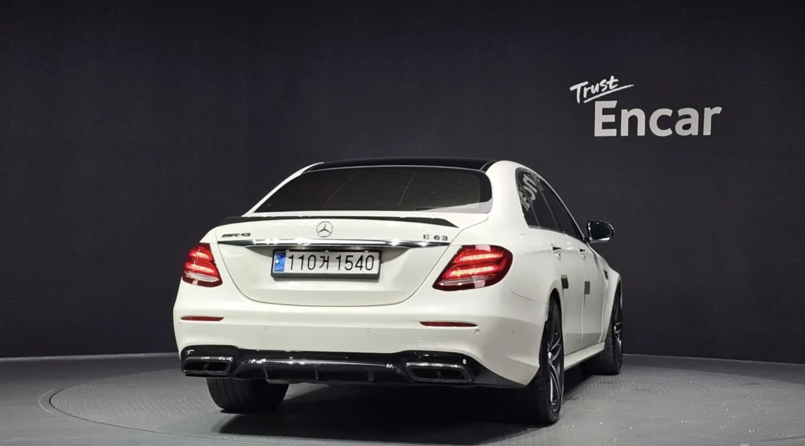 Mercedes-Benz E 63 AMG BURMESTER /360 КАМЕРИ/ ОБДУХ / ПАНО /HUD, снимка 4 - Автомобили и джипове - 55326064
