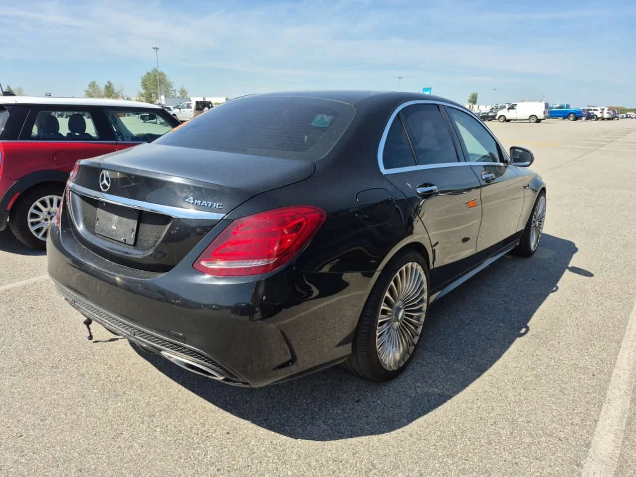 Mercedes-Benz C 300 * АВТОКРЕДИТ БЕЗ ПЪРВОНАЧАЛНА ВНОСКА* , снимка 3 - Автомобили и джипове - 55390831