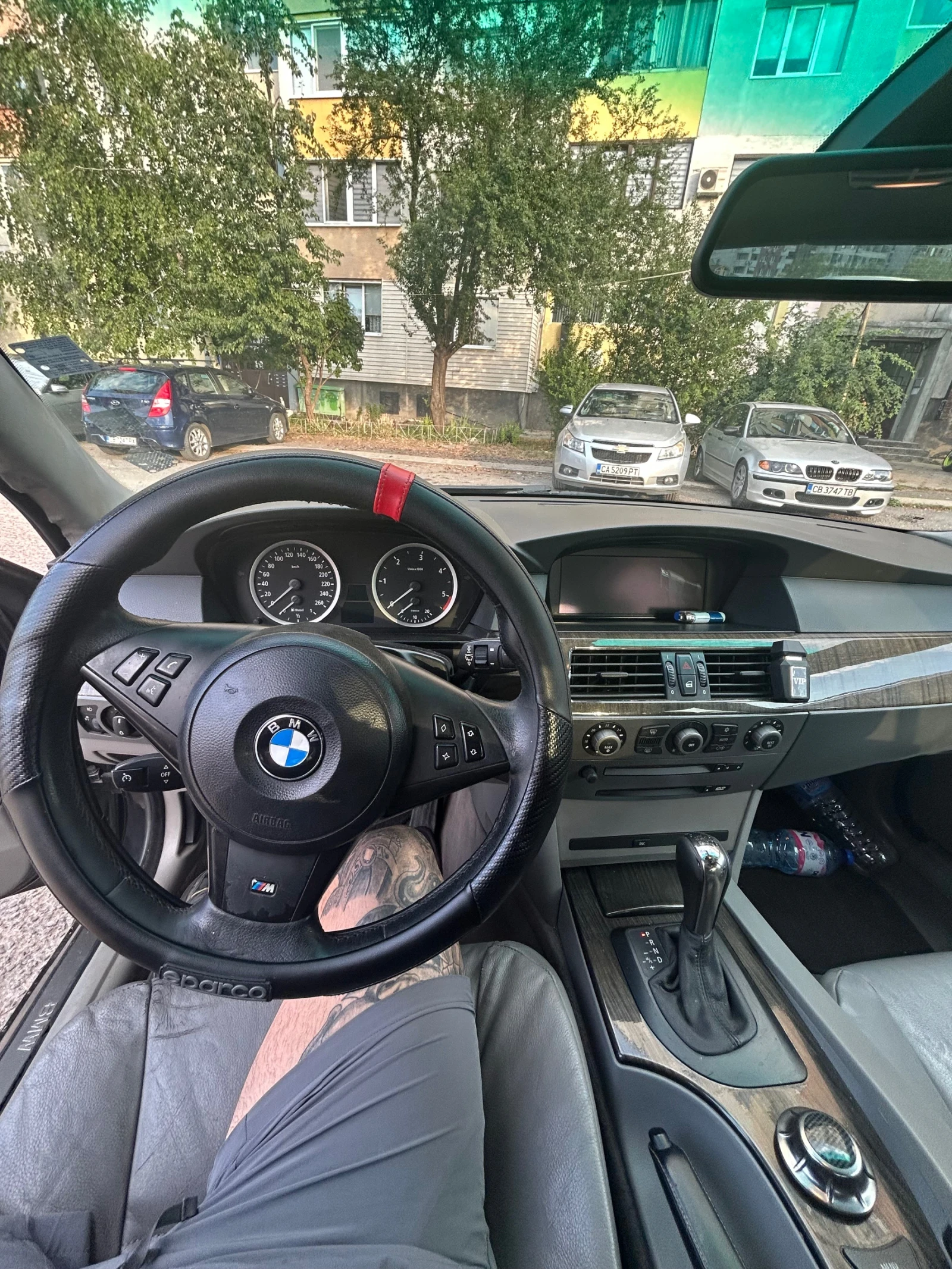 BMW 530, снимка 5 - Автомобили и джипове - 55945113