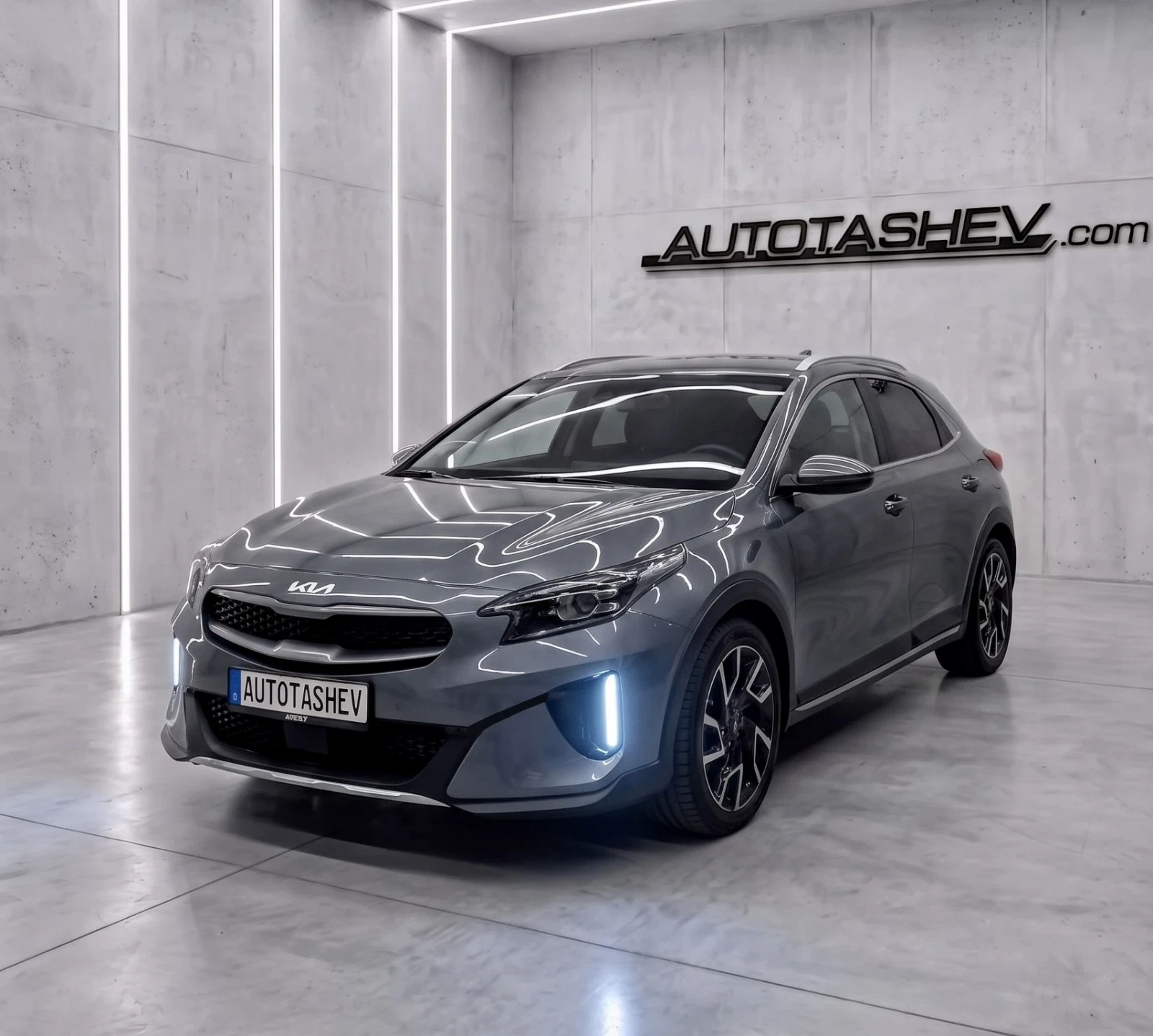 Kia XCeed 1.5T Executive AUTOM/LED/18"/CAMERA/CLIMATRONI