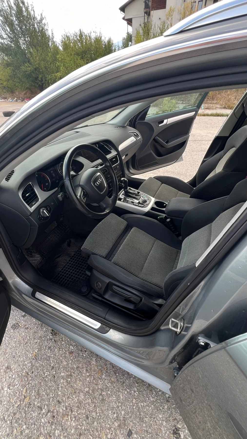 Audi A4 3.0 TDI, снимка 10 - Автомобили и джипове - 56040214