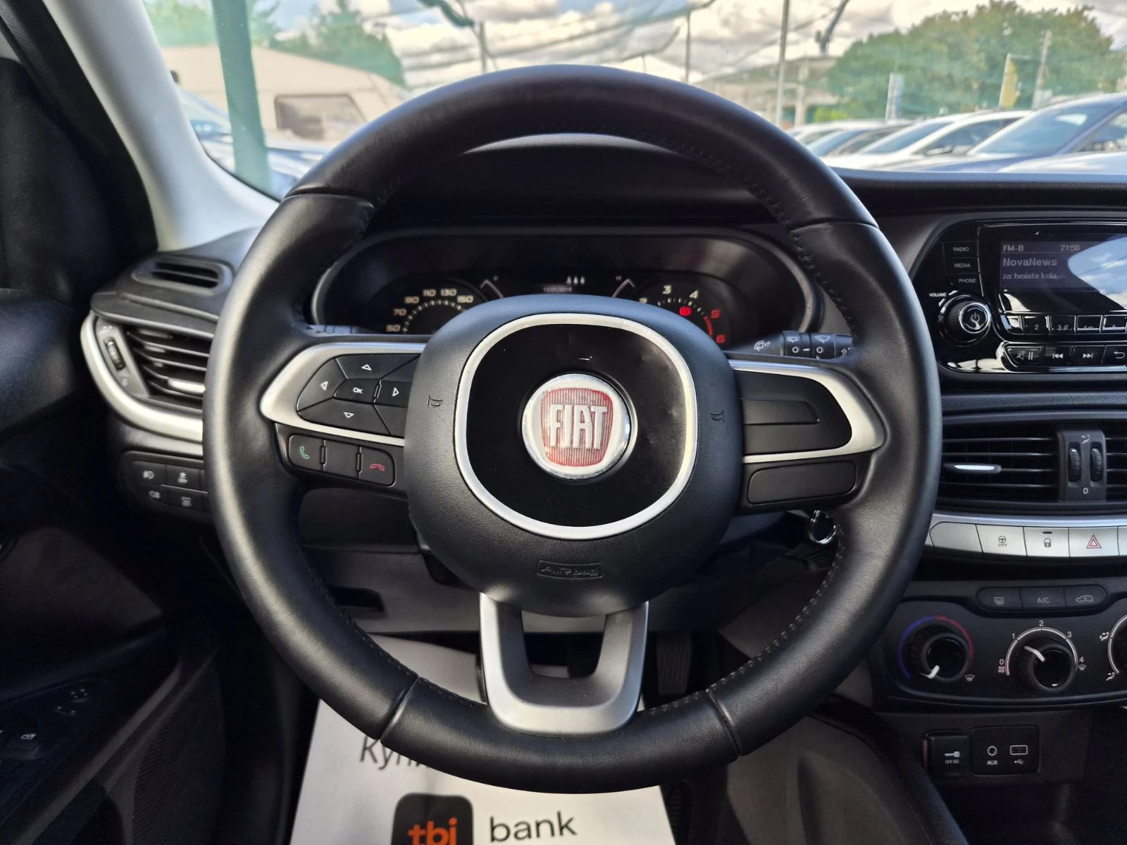 Fiat Tipo 1.6D, снимка 9 - Автомобили и джипове - 56217443