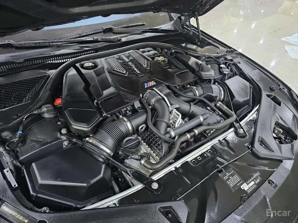 BMW M8 Gran Coupe Competition, снимка 5 - Автомобили и джипове - 56466033