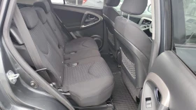 Toyota Rav4 2.2 D4D, снимка 11