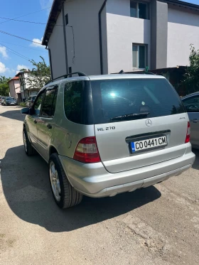 Mercedes-Benz ML 270, снимка 13