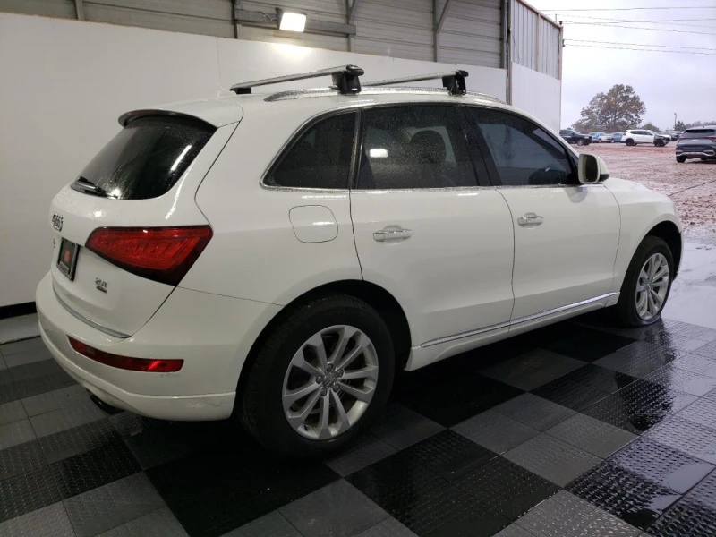 Audi Q5 Premium, снимка 4 - Автомобили и джипове - 48716033