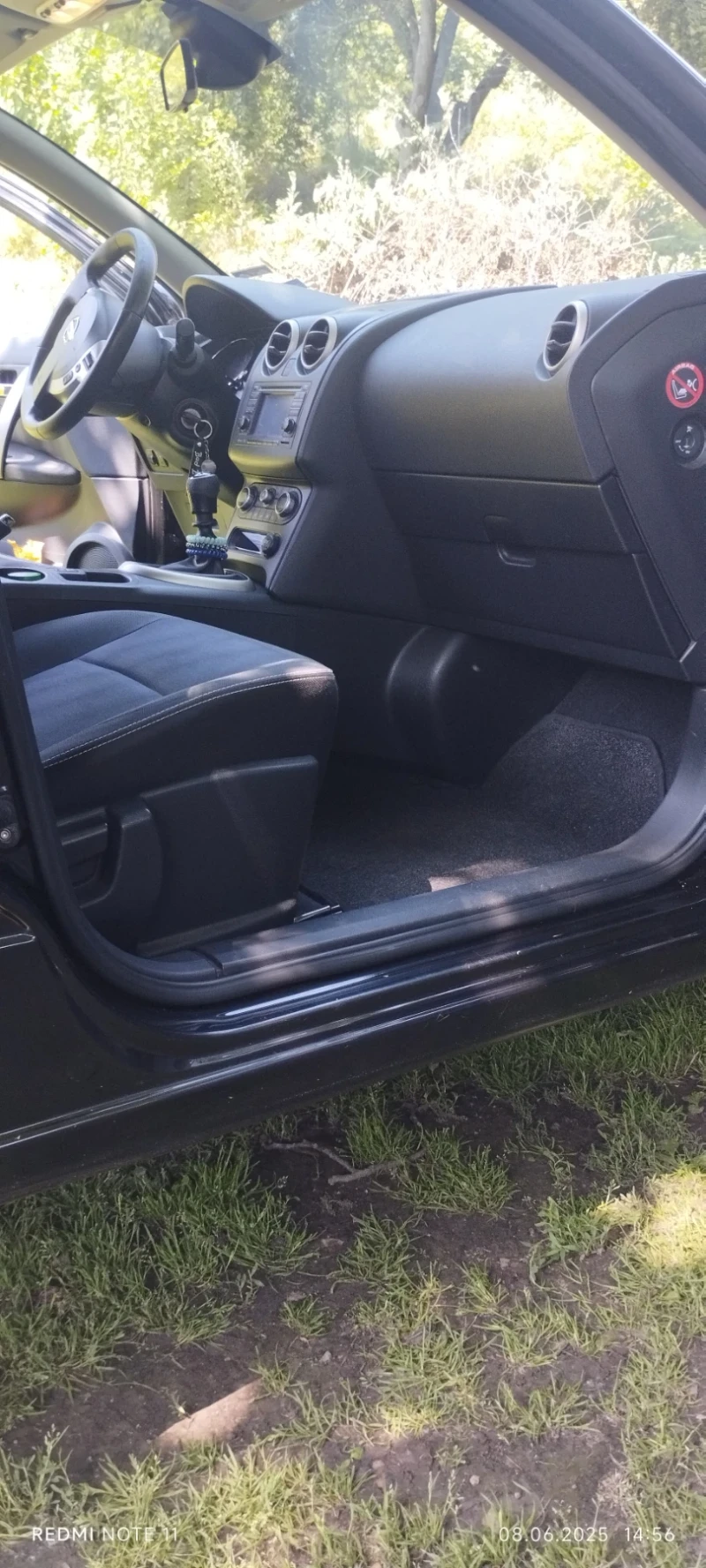 Nissan Qashqai, снимка 9 - Автомобили и джипове - 52376706