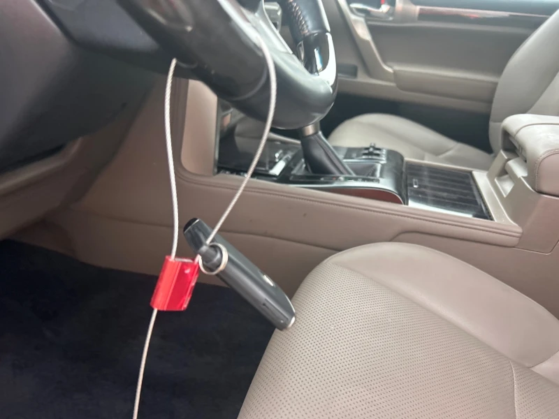 Lexus GX 460 Premium, снимка 10 - Автомобили и джипове - 52716623