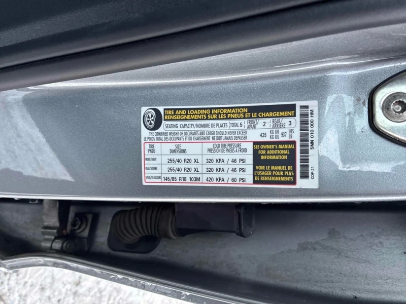 VW Tiguan * Highline R Line * CARFAX * БЕЗ ПЪРВОНАЧАЛНА ВНОС, снимка 11 - Автомобили и джипове - 52940779