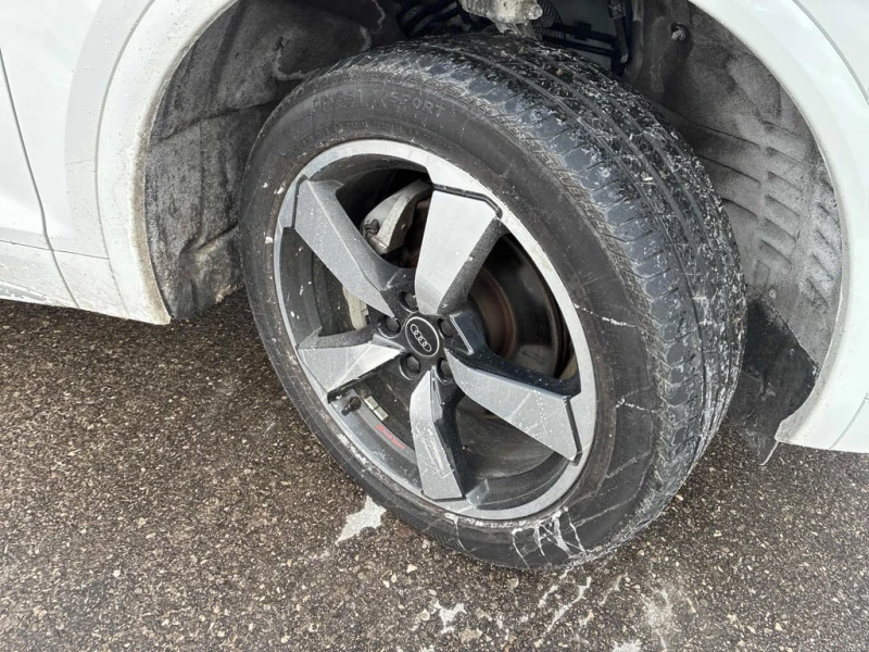 Audi Q5 * Progressiv * CARFAX * ДИСТРОНИК* ПАНОРАМА* , снимка 7 - Автомобили и джипове - 53356171