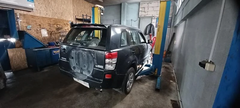 Suzuki Grand vitara 1.9ddis, снимка 4 - Автомобили и джипове - 33297907