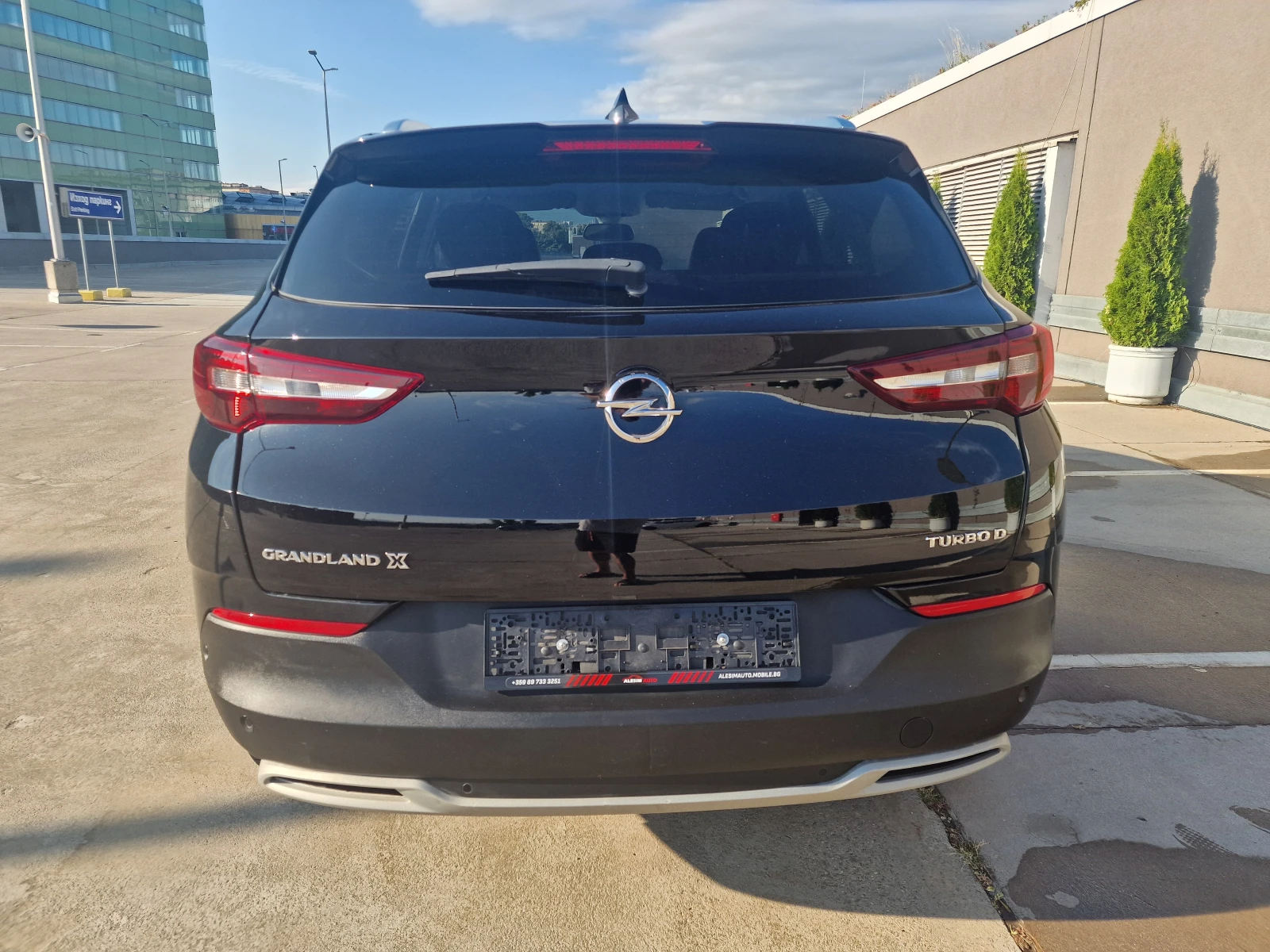 Opel Grandland X 1.6 CDTI Automatic - изображение 6