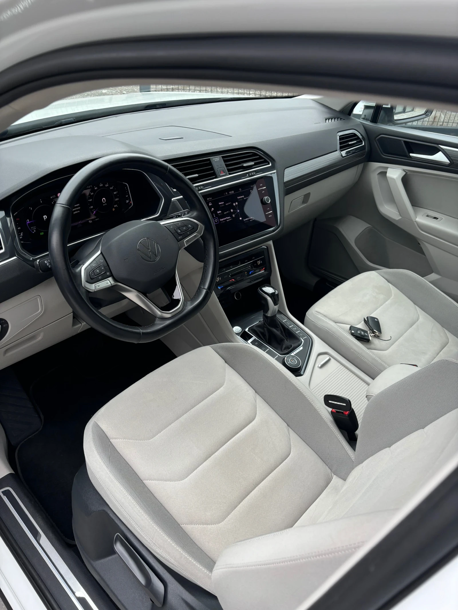 VW Tiguan 2.0TDI ALLSPACE ELEGANCE - изображение 8