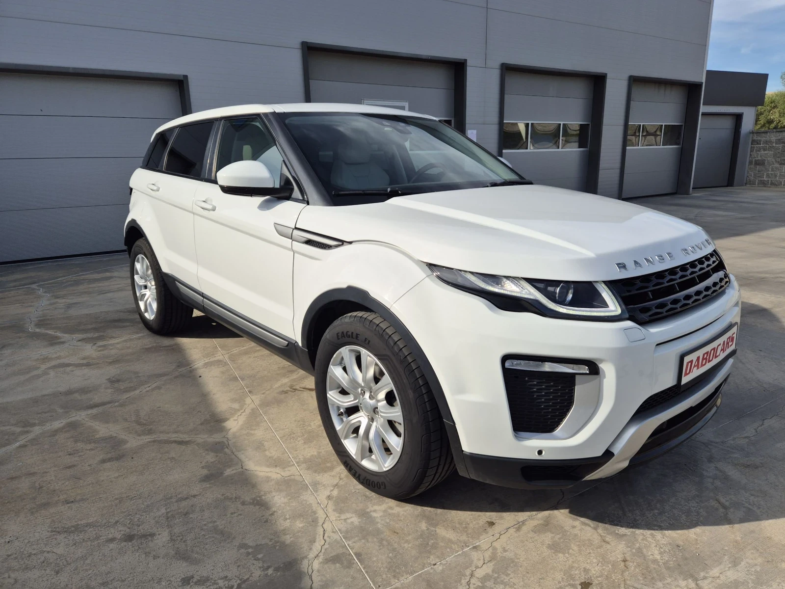 Land Rover Evoque 2, 0tdi 4x4 57000km!!! - изображение 3