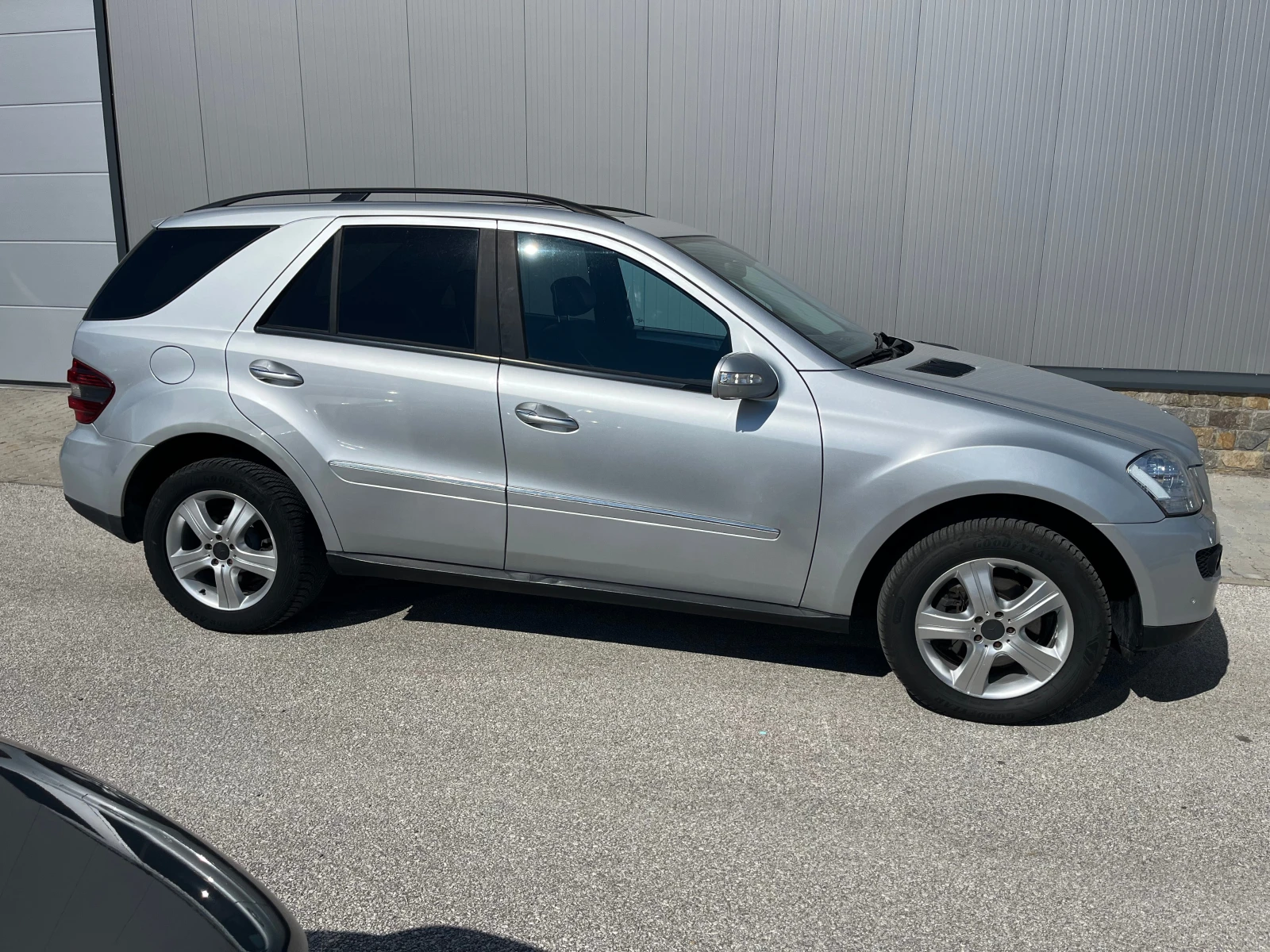 Mercedes-Benz ML  - изображение 4