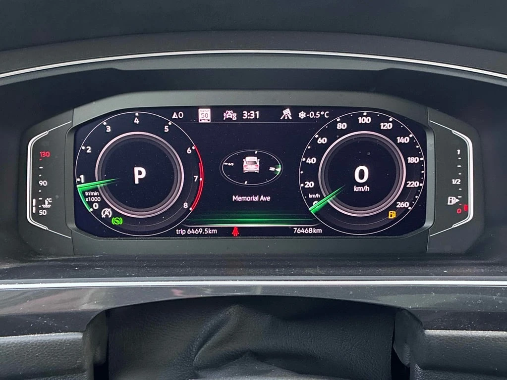 VW Tiguan * Highline R Line * CARFAX * БЕЗ ПЪРВОНАЧАЛНА ВНОС - изображение 8