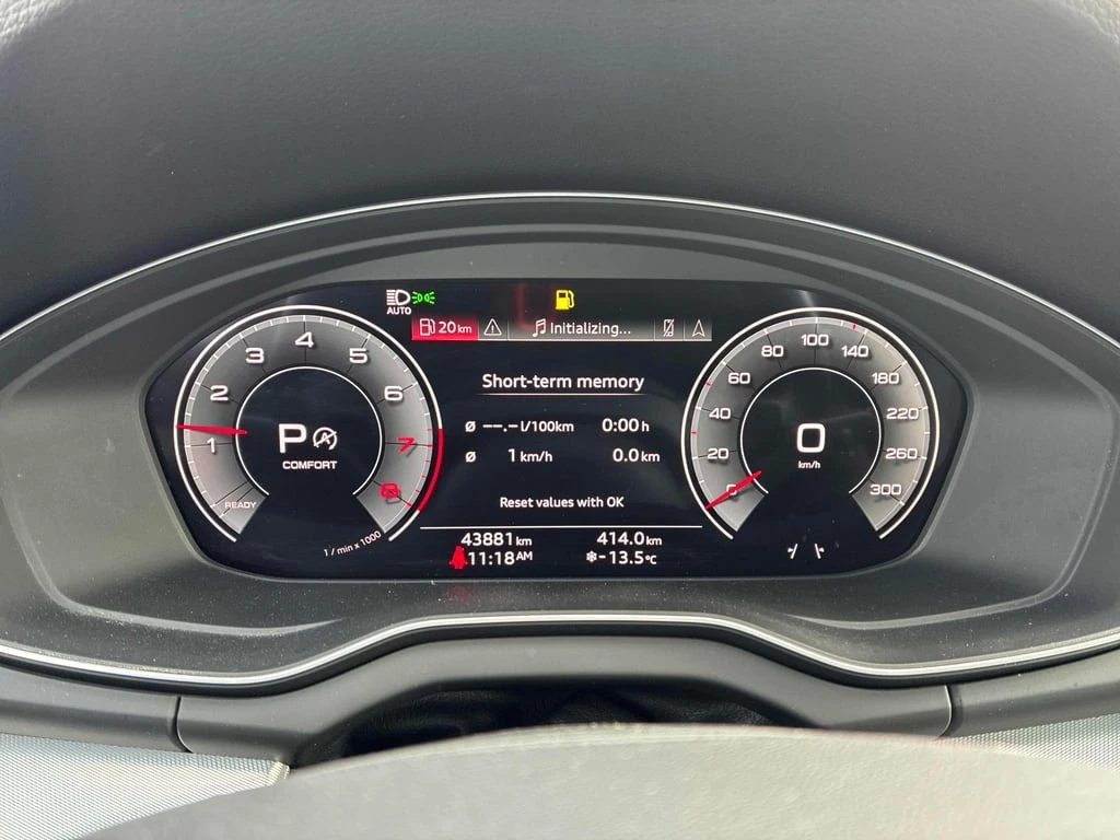 Audi Q5 * Progressiv * CARFAX * ДИСТРОНИК* ПАНОРАМА*  - изображение 8