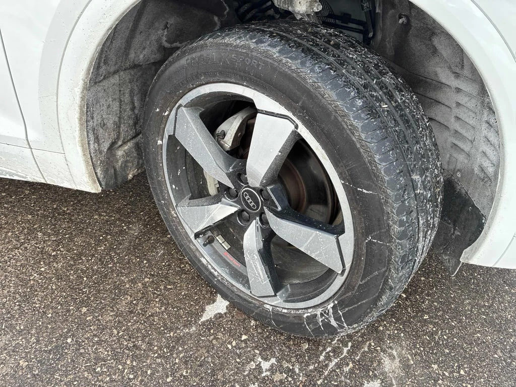 Audi Q5 * Progressiv * CARFAX * ДИСТРОНИК* ПАНОРАМА*  - изображение 7