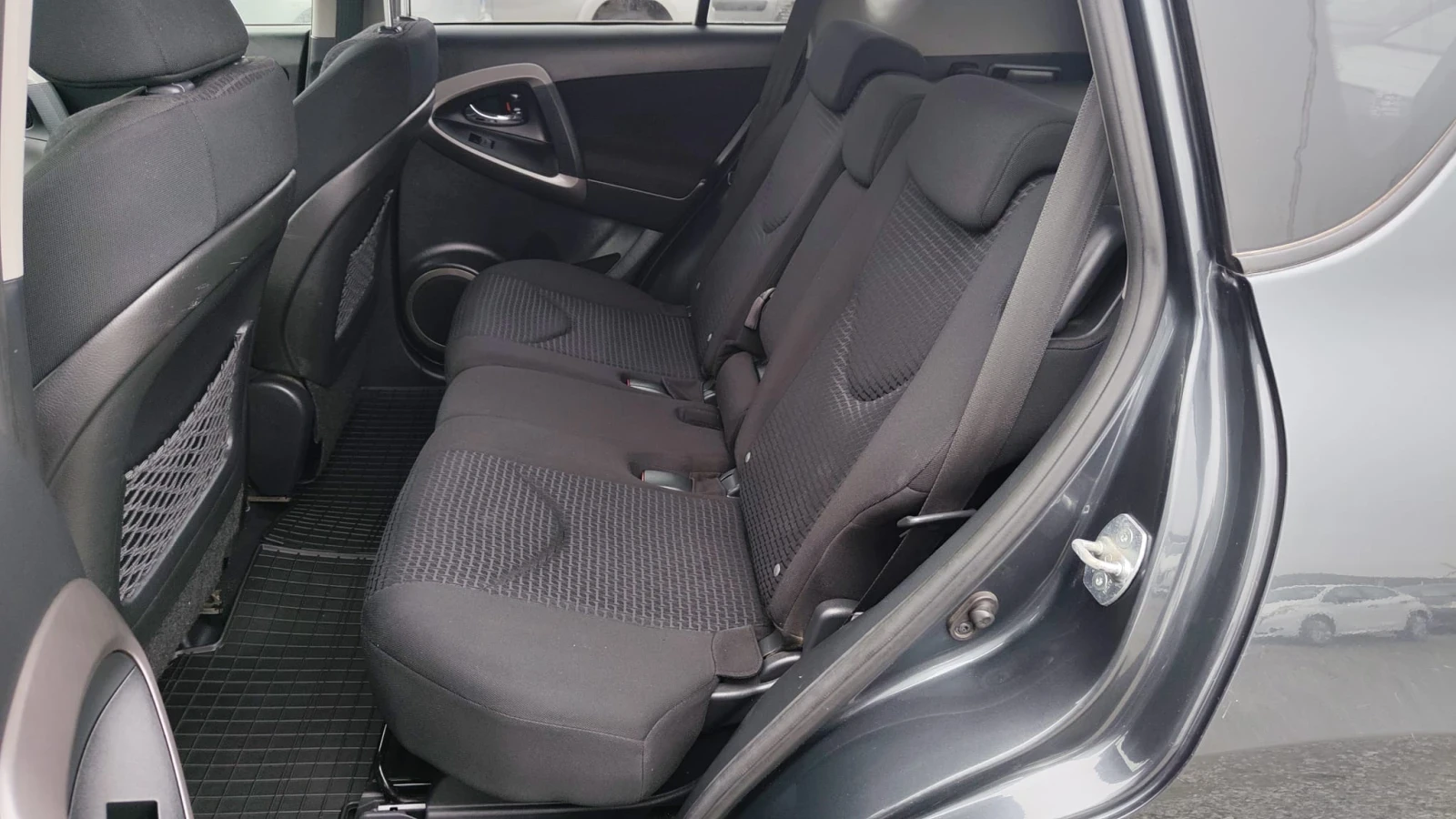 Toyota Rav4 2.2 D4D | Mobile.bg � ����������� 10