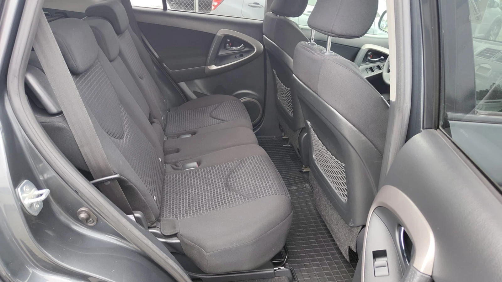 Toyota Rav4 2.2 D4D | Mobile.bg � ����������� 11