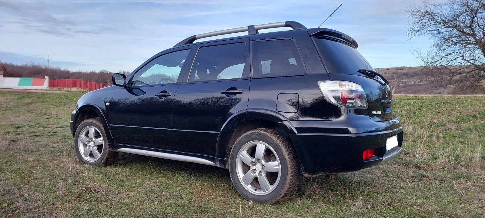 Mitsubishi Outlander Facelift, снимка 6 - Автомобили и джипове - 53915771