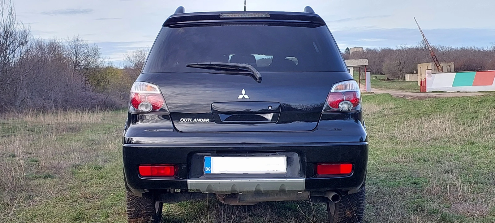 Mitsubishi Outlander Facelift, снимка 5 - Автомобили и джипове - 53915771