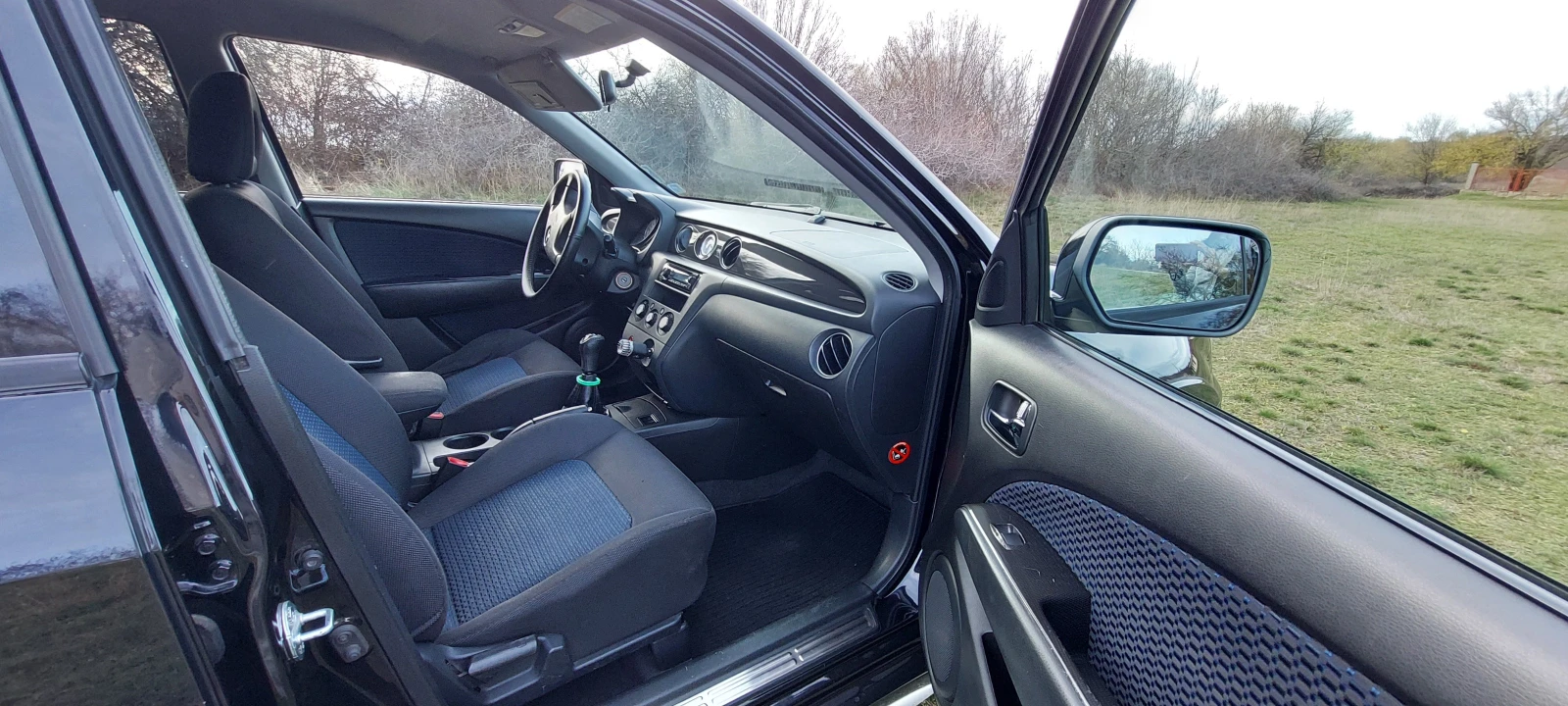 Mitsubishi Outlander Facelift, снимка 8 - Автомобили и джипове - 53915771