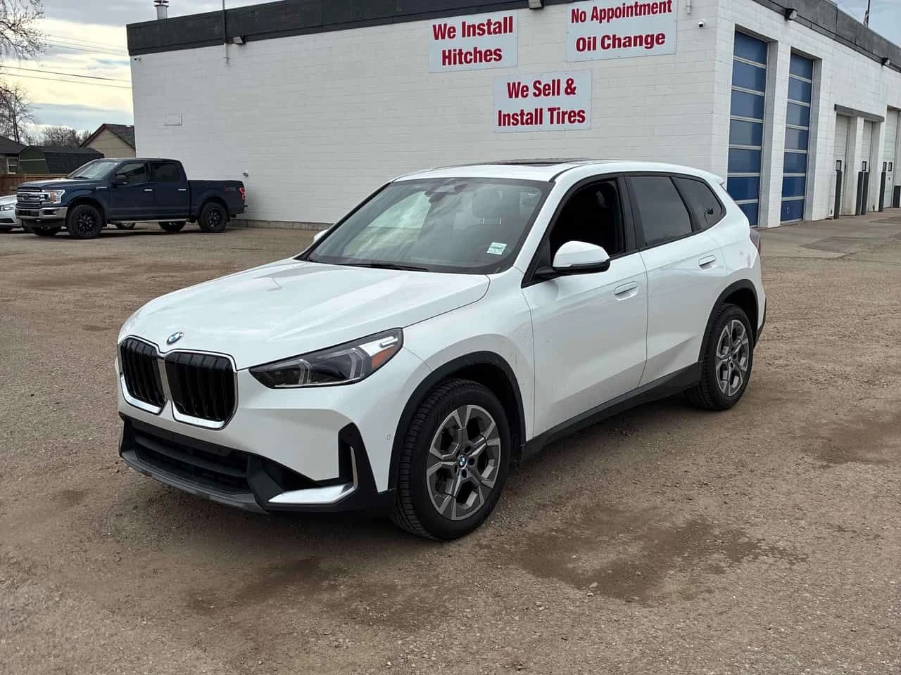 BMW X1 xDrive28i/CARFAX/ПАНОРАМА/ПОДГРЕВИ | Auto.bg — изображение 1
