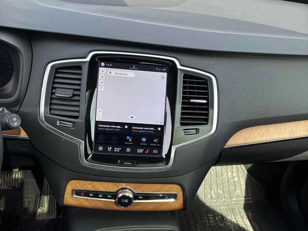 Volvo Xc90 Core  CARFAX, снимка 9 - Автомобили и джипове - 53994238