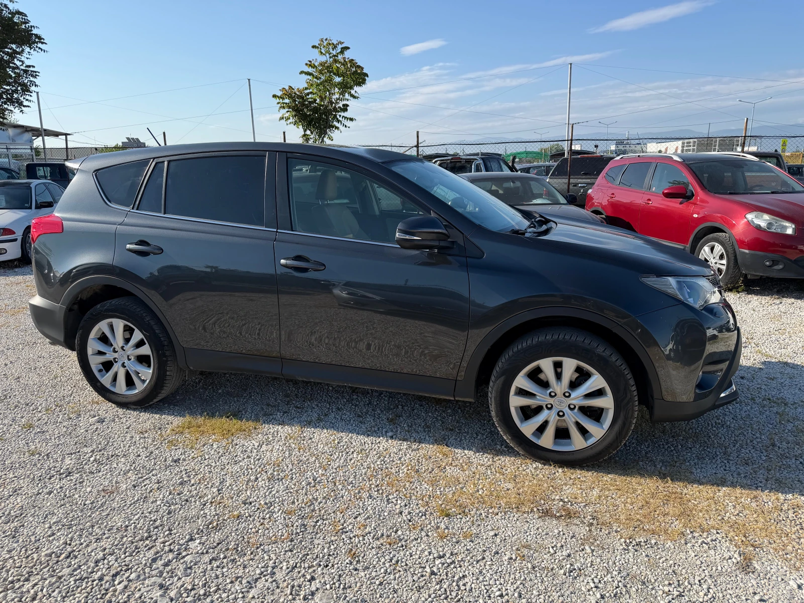 Toyota Rav4 2.2D-NAVI-LED-KAMERA-PODGREV-4X4-AVTOMAT, снимка 6 - Автомобили и джипове - 54554283