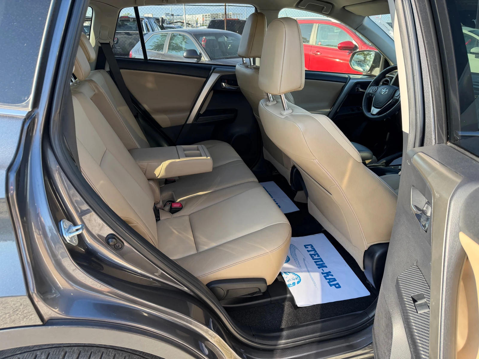 Toyota Rav4 2.2D-NAVI-LED-KAMERA-PODGREV-4X4-AVTOMAT, снимка 12 - Автомобили и джипове - 54554283