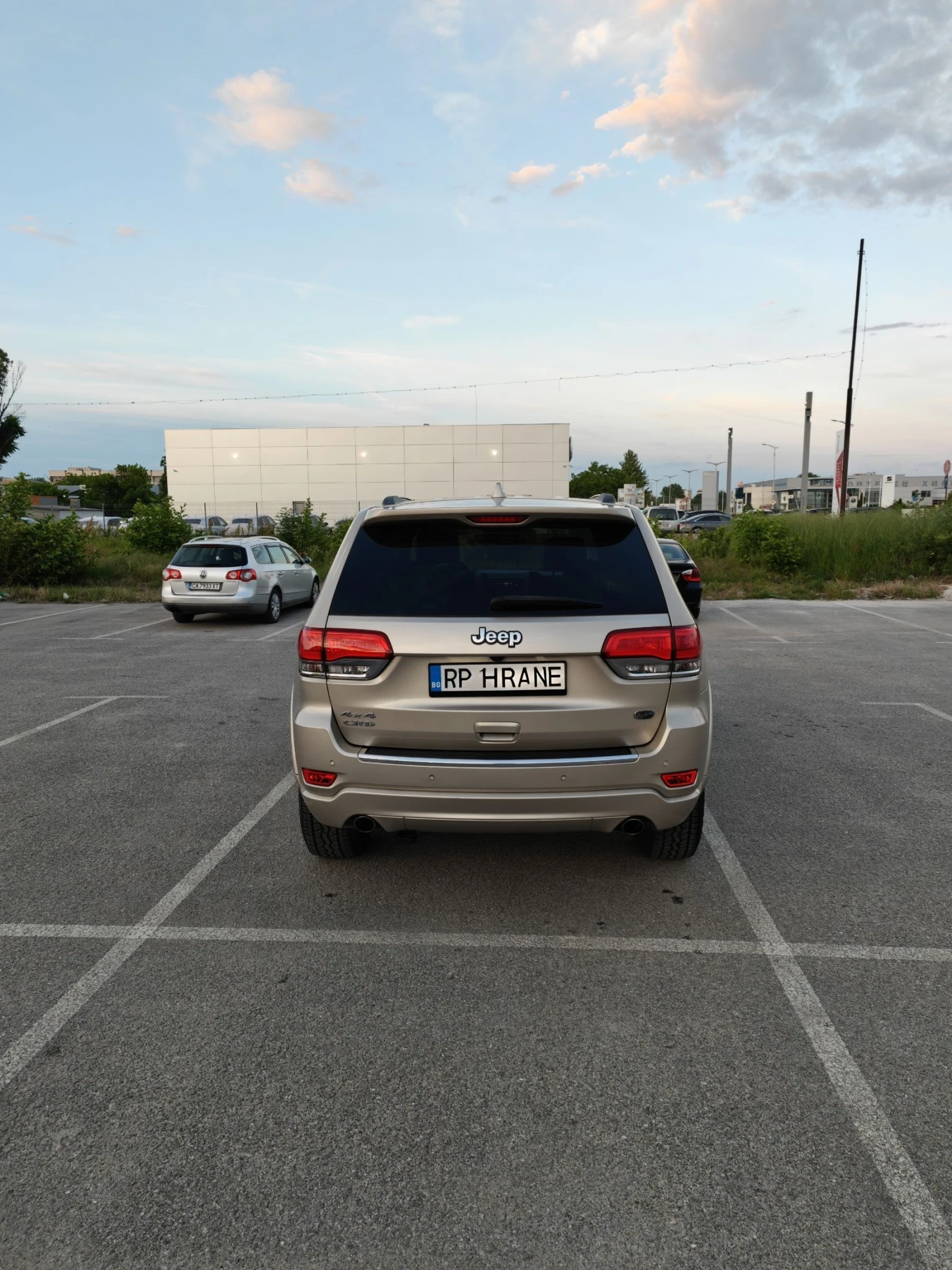 Jeep Grand cherokee GERMANY* OVERLAND* FULL, снимка 3 - Автомобили и джипове - 54652539