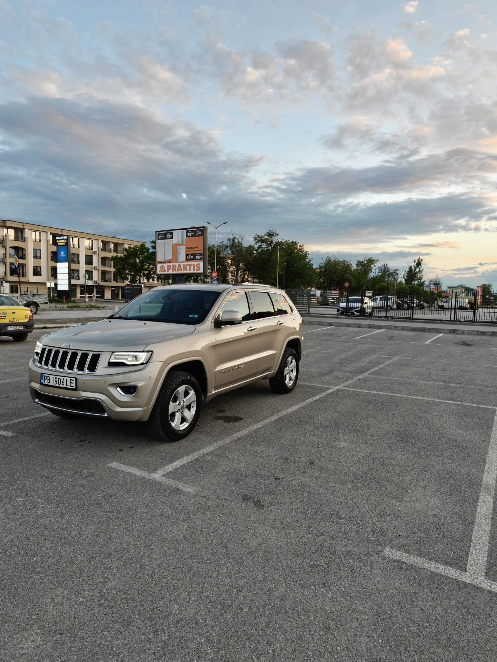 Jeep Grand cherokee GERMANY* OVERLAND* FULL, снимка 5 - Автомобили и джипове - 54652539