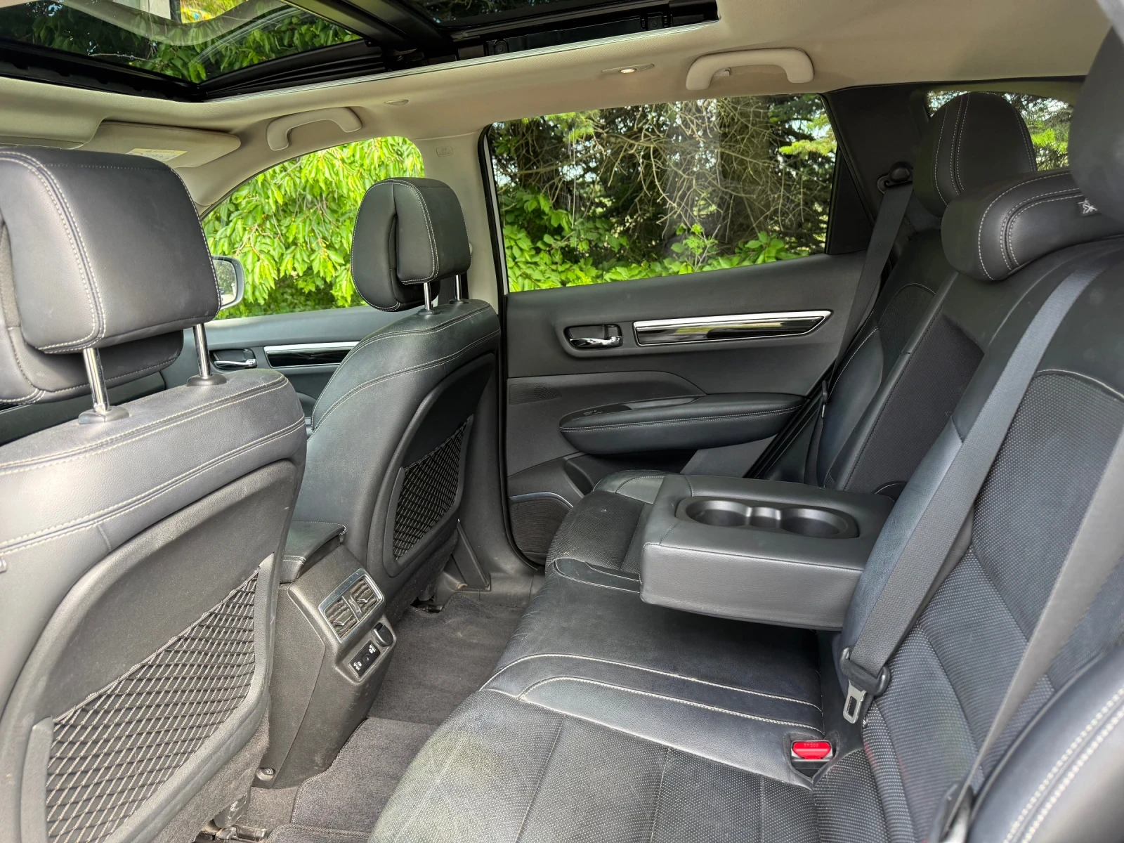 Renault Koleos 2.0 dCi 177 hp 4WD, снимка 9 - Автомобили и джипове - 54714974