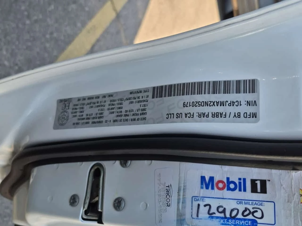 Jeep Cherokee * X * CARFAX * ПОДГРЕВИ * ПАНО * 2 КЛЮЧА * , снимка 15 - Автомобили и джипове - 54821310