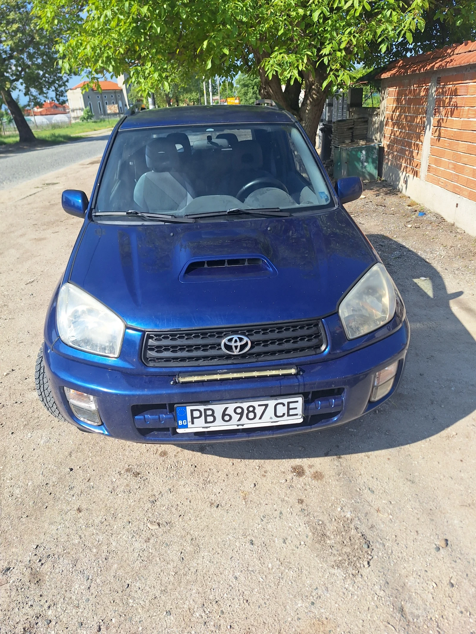 Toyota Rav4 2.0 dizel, снимка 5 - Автомобили и джипове - 54987531