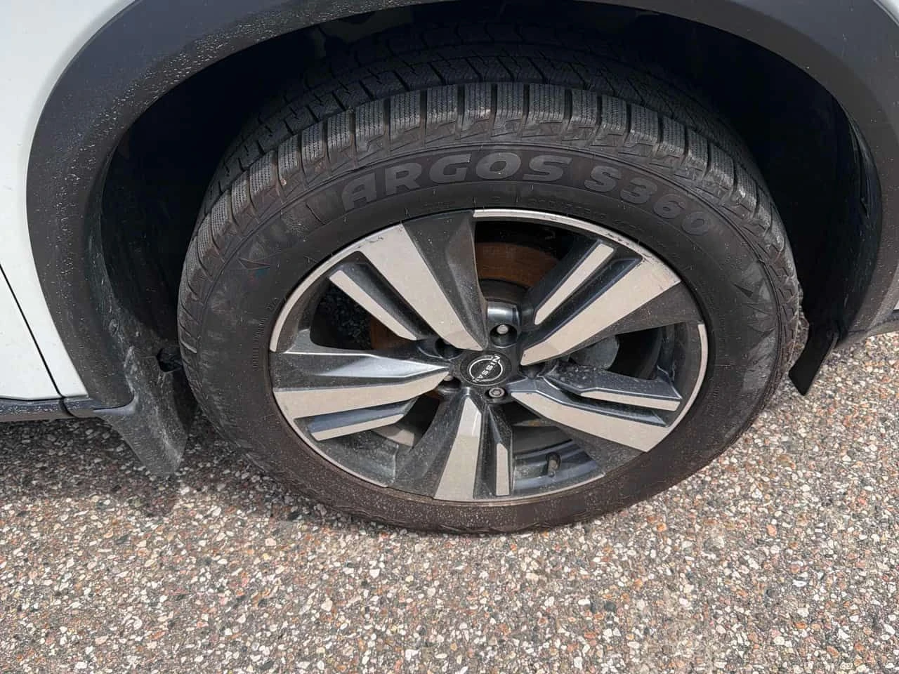Nissan Rogue AWD SV PREMIUM| PANO| 360| LANE ASSIST| , снимка 6 - Автомобили и джипове - 55431335