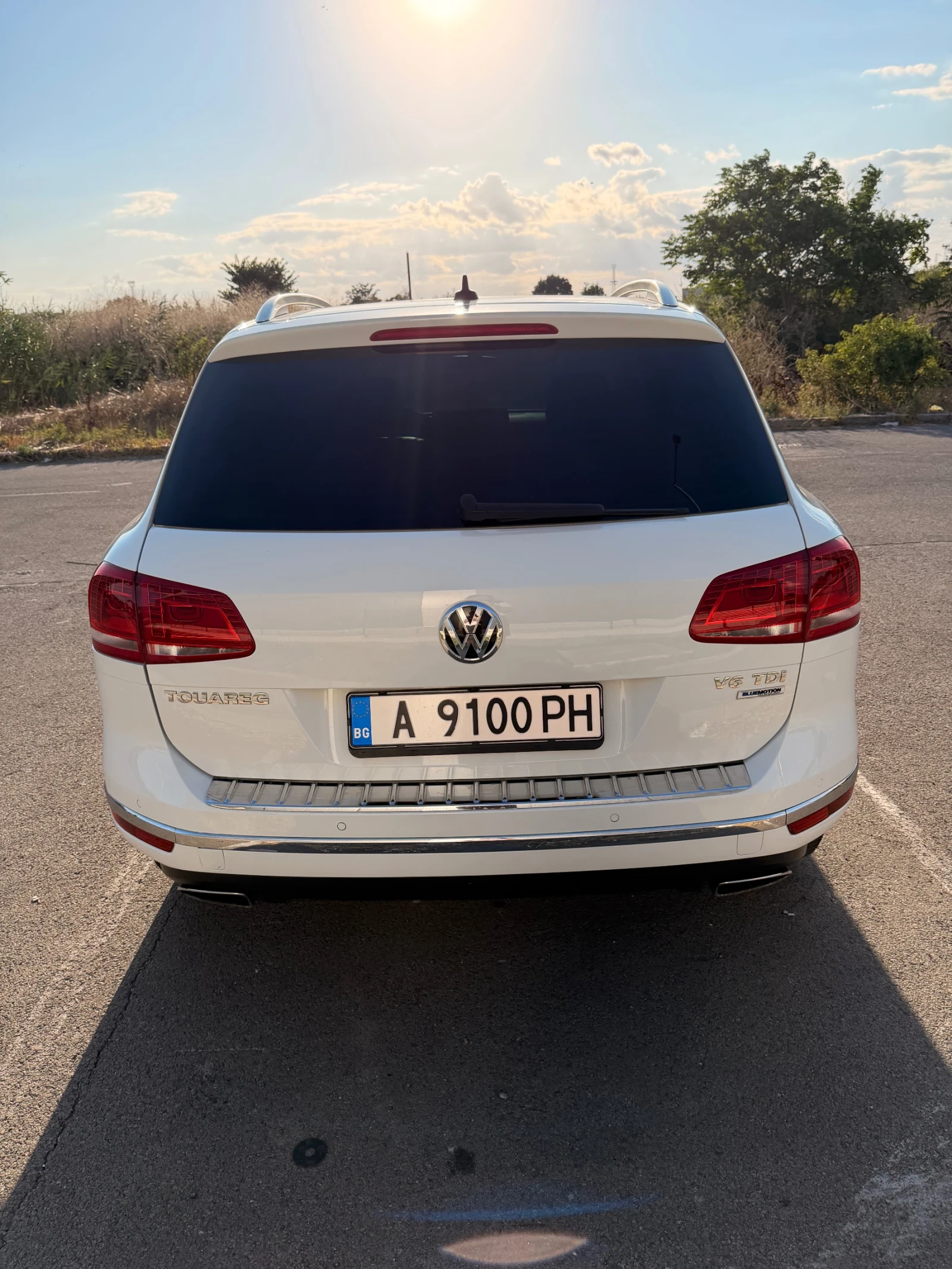 VW Touareg 3.0, снимка 8 - Автомобили и джипове - 55667522