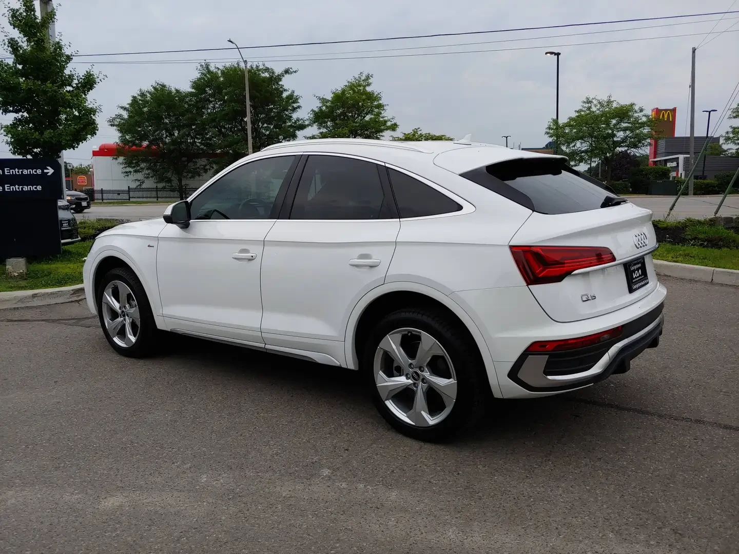 Audi Q5 SPORTBACK* MATRIX* ПАНОРАМА* КАМЕРА* ПОДГРЕВ* , снимка 3 - Автомобили и джипове - 55788713