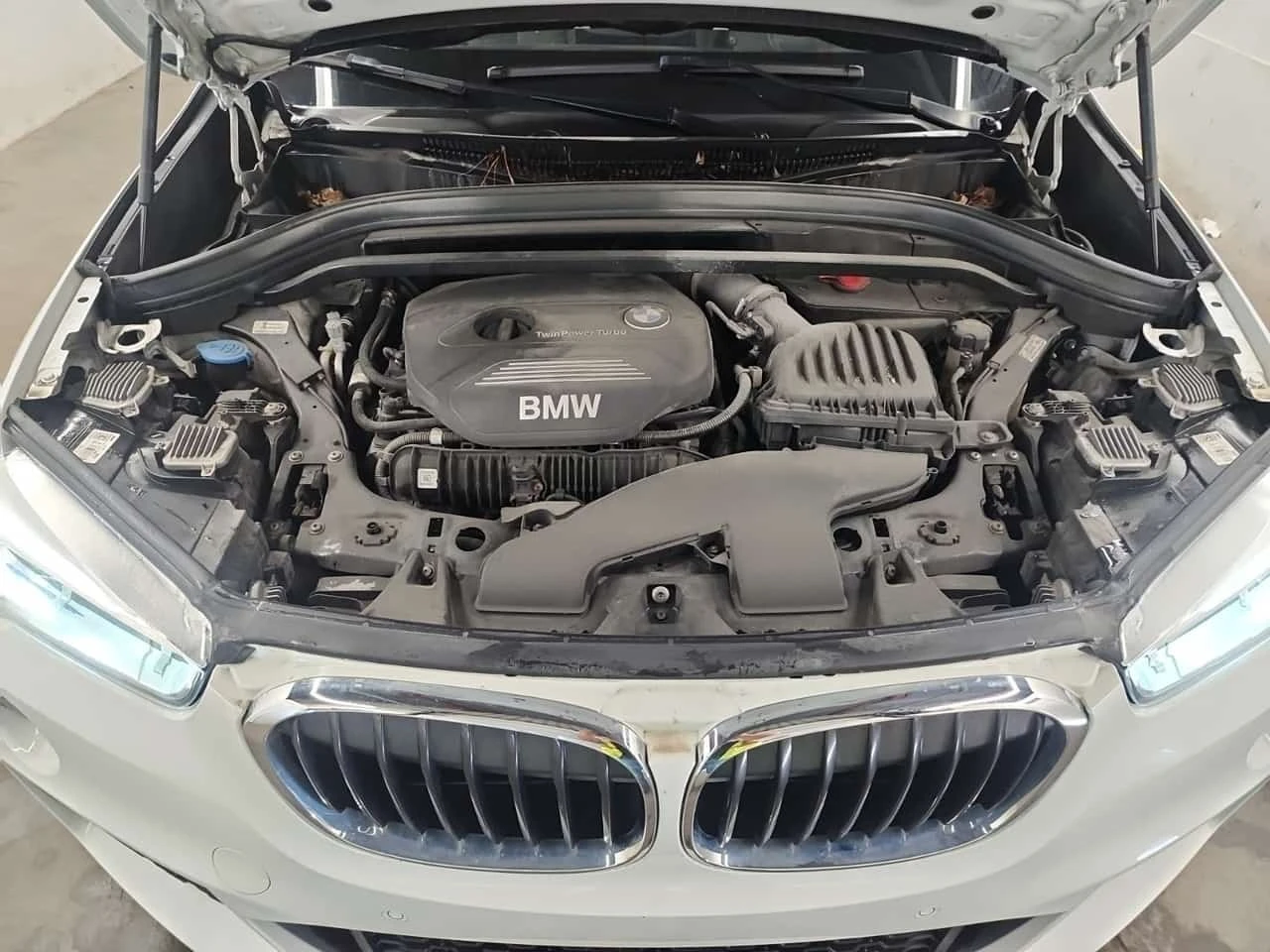 BMW X1 XDRIVE28I* ����� �-�����* HUD* HAR/KAR* PANO*  | Mobile.bg � ����������� 16